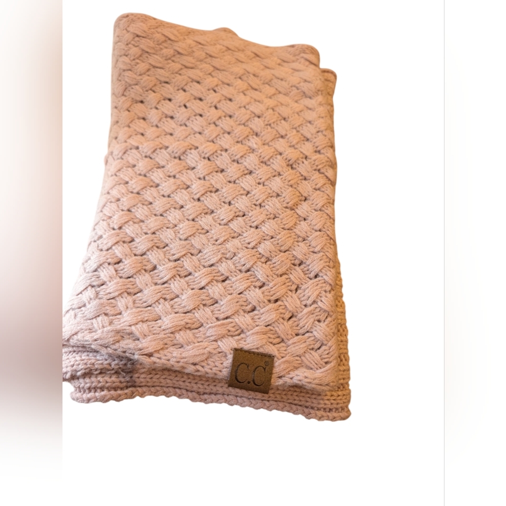 C.C brand cable knit infinity scarf In A Light Pink Color.